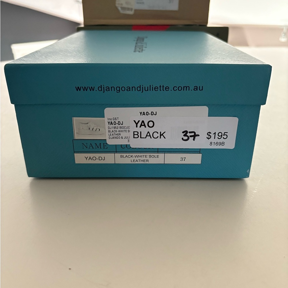 Django and Juliette Black Leather Sneakers